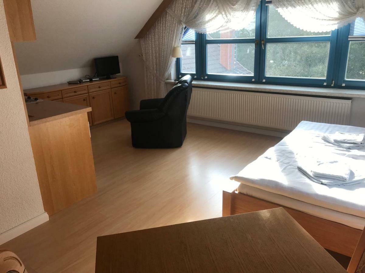 Landpension Germania Neuhausen  Ngoại thất bức ảnh
