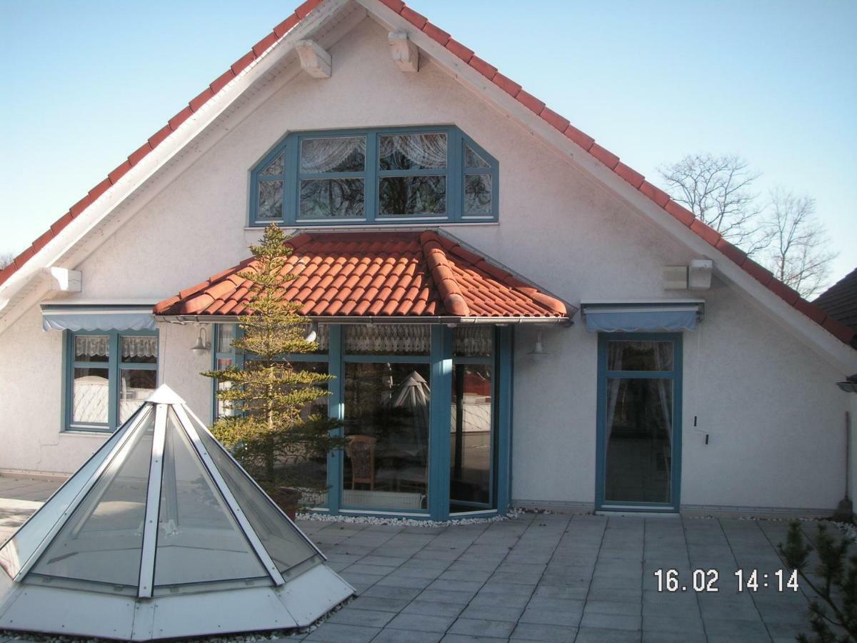 Landpension Germania Neuhausen  Ngoại thất bức ảnh
